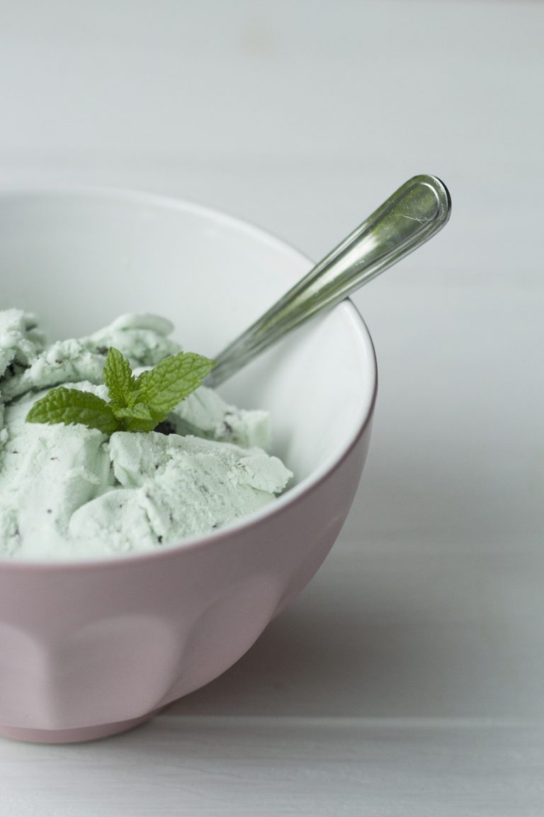 How To Make Mint Chocolate Chip Ice Cream